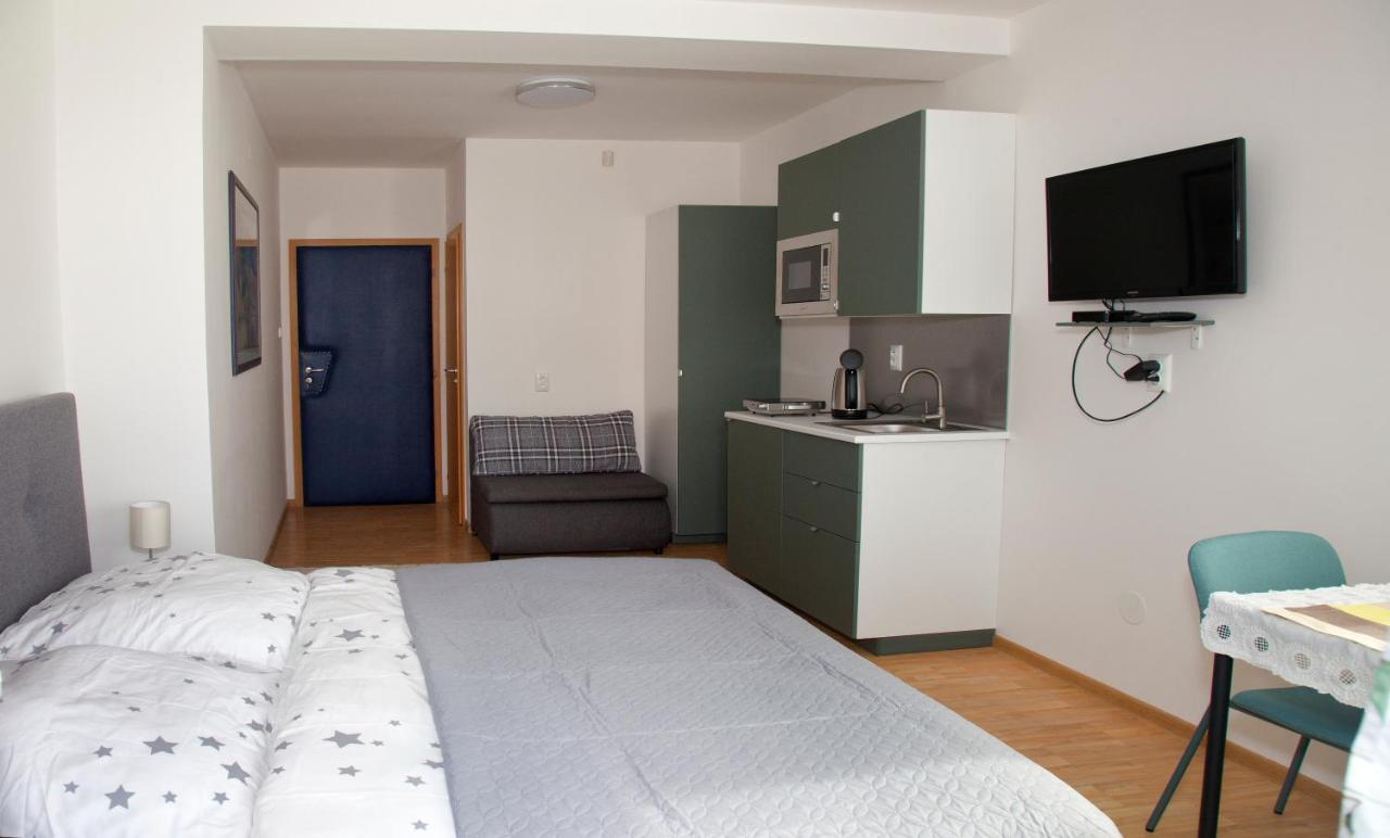 Apartman U Doktora Банска-Бистрица Экстерьер фото
